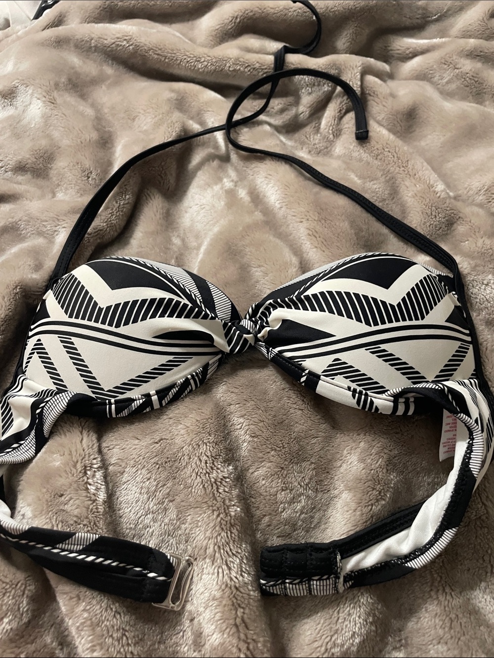 Xhilaration Black & White Geometric Bandeau Bikini Top